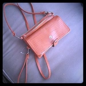 Brown crossbody bag